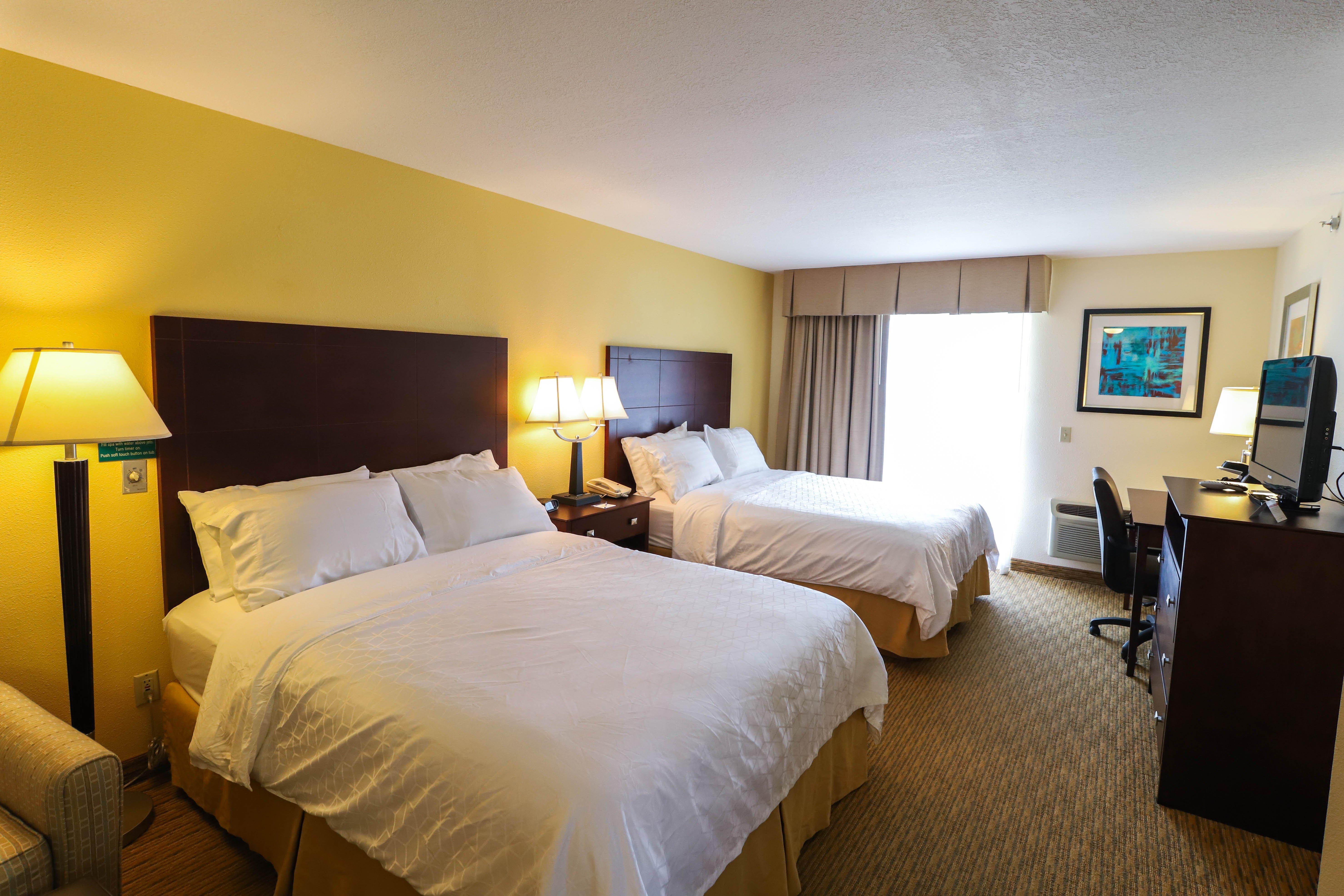 Holiday Inn Express St Ignace-Lake Central By Ihg Saint Ignace Bagian luar foto